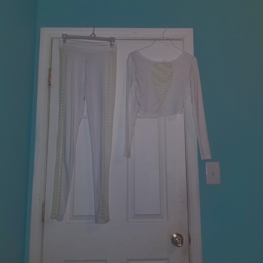 2 piece set
